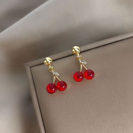 Cherry ear ring